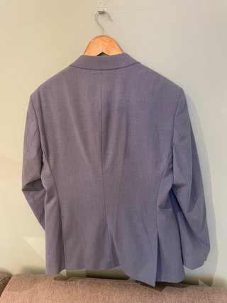 Traje de boda gris azulado