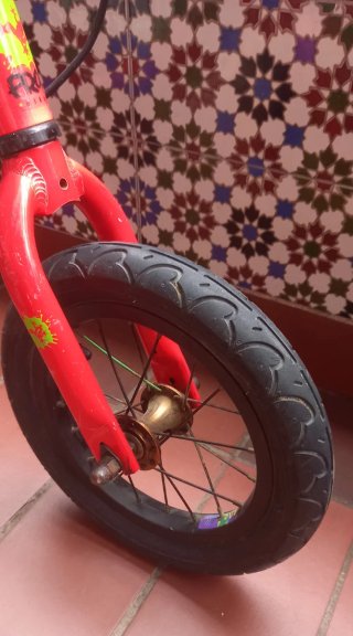 Bici Equilibrio Frog Tadpole 12 Roja