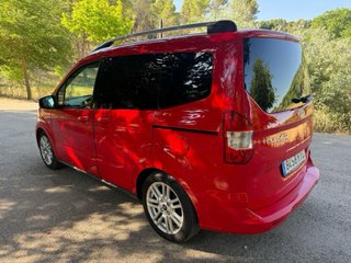Ford Transit Courier 2020