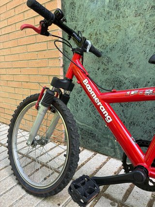 Bicicleta Boomerang Infantil Roja