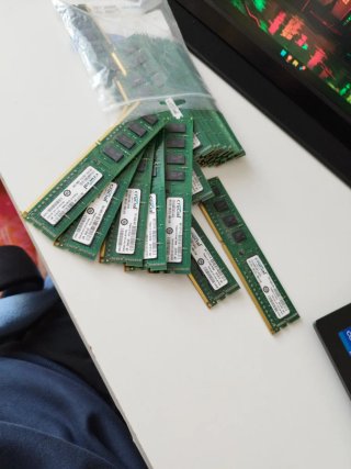 Lote Memoria RAM DDR3 4GB 1600MHz UDIMM x17