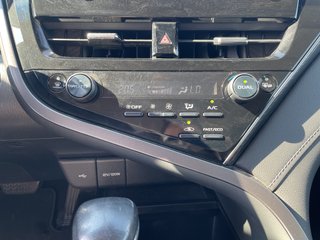 Camry 2.5 220H Advance sedán 160kW