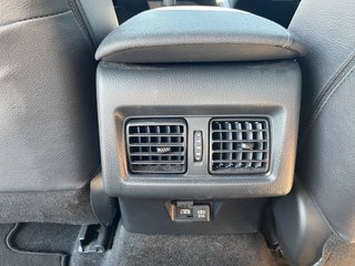 Camry 2.5 220H Advance sedán 160kW