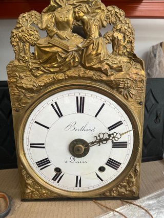 Reloj de pie francés antiguo
