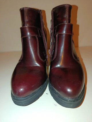 Botines tacón alto burdeos