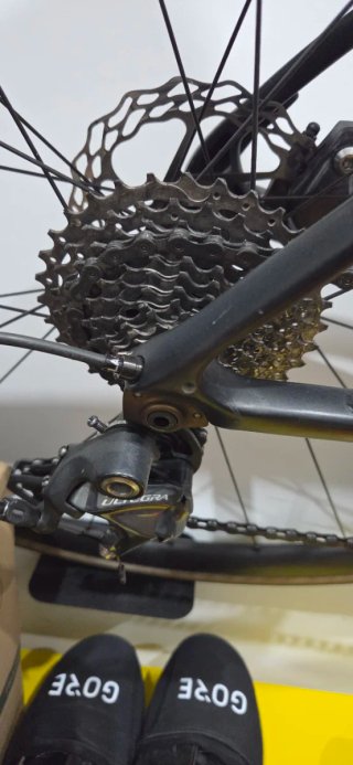 Bicicleta de carbono Giant Defy Shimano Ultegra