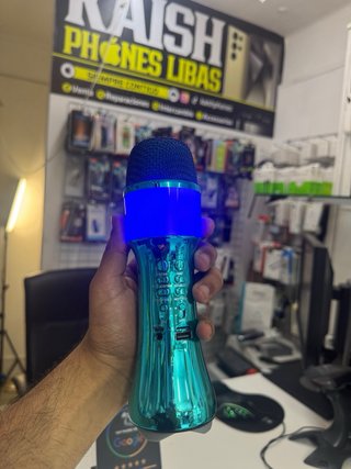Altavoz con micro karaoke azul y plateado