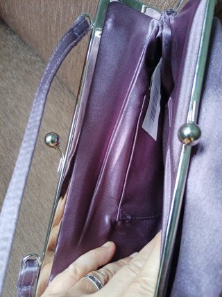 Bolso de fiesta raso morado