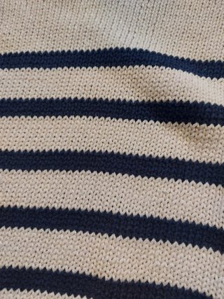 Jersey Oysho rayas beige y negro Talla única