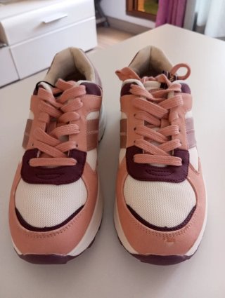 Zapatillas Only mujer rosa y beige
