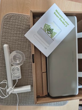 Smart Garden Click & Grow