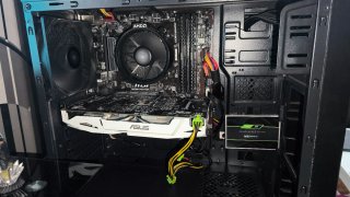 PC Gaming Ryzen 5 / GTX 1060 / 16GB RAM