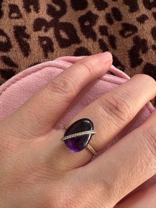 Anillo de compromiso con amatista y DIAMANTES 18k