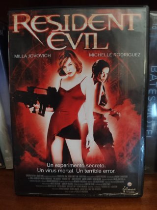 DVD Resident Evil Milla Jovovich Michelle Rodrigue