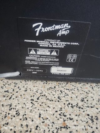 Amplificador Fender Negro