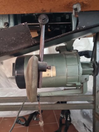 Máquina de coser Alfa industrial