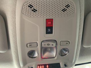 C4 BlueHDi 130 S&S EAT8 Feel Pack 96 kW 5P Automát