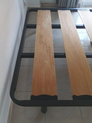 Somier Cama 135cm metal y madera