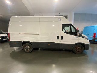 Iveco Daily Furgón 35S16 L2H2 FRIGORIFICO