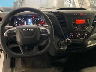 Iveco Daily Furgón 35S16 L2H2 FRIGORIFICO