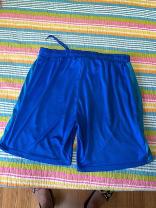 Camiseta Tenth S y pantalón Tenth M