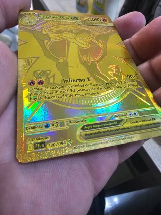Mega Charizard X EX Carta Pokémon Dorada