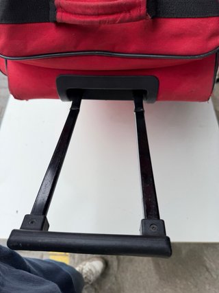Maleta de hockey Sherwood roja