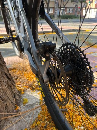 Bicicleta Eléctrica de Montaña Scott Genius eRIDE