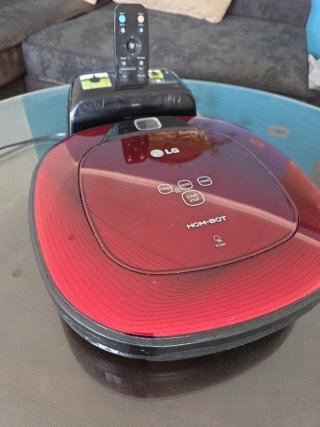 Aspirador Robot LG Hombot square