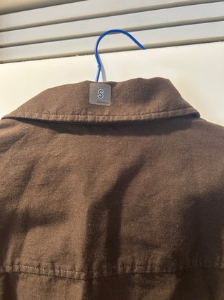 Camisa Uniqlo Talla S Marrón