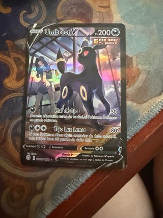 Carta Pokémon Umbreon V TG22/TG30