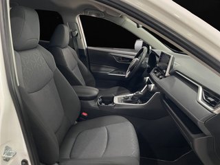 RAV4 2.5l 220H Business 4WD
