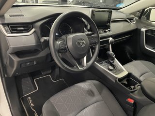 RAV4 2.5l 220H Business 4WD