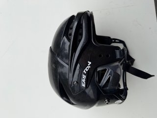 Casco de hockey Easton M