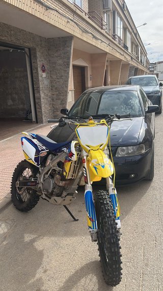 Suzuki RMZ 450 Matriculada