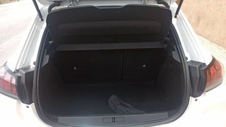 Peugeot 208 2021