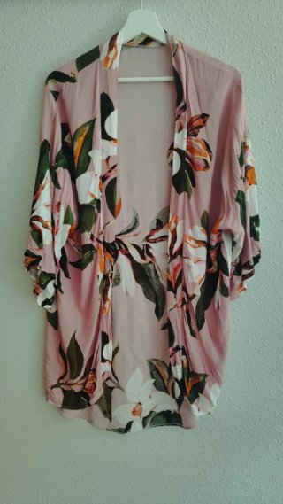 Camisola floral rosa talla única