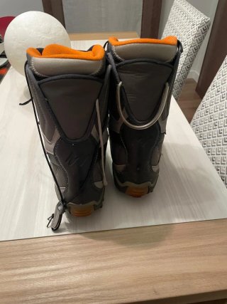 Tabla y botas snowboard