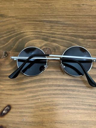 Gafas de sol redondas plateadas