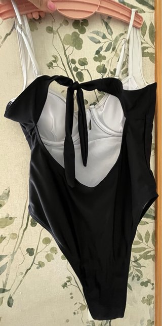 Bañador Shein Negro y Blanco Talla M