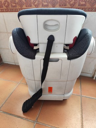 Silla coche Britax Römer Isofix de 15 a 36 Kg.