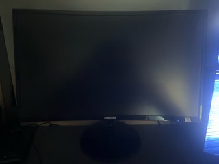 Pantalla Curva Samsung C24F390