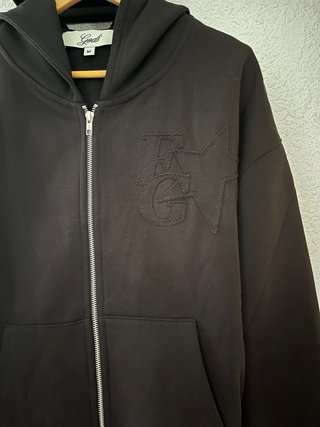 Sudadera “Fake Gods”
