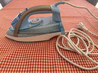 Plancha de vapor Philips GC3320