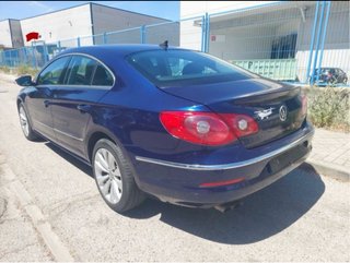 Volkswagen Passat CC 2011