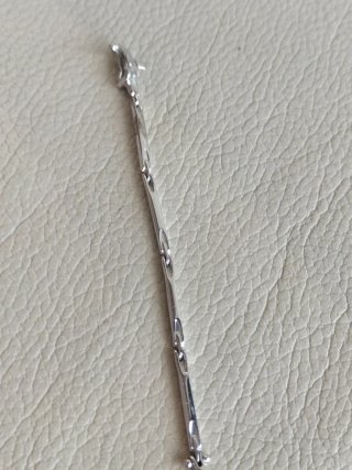 Bracciale in oro bianco da donna con zirconi, nuovo.