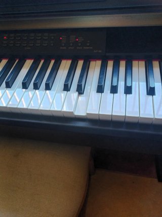 Piano Electrónico Yamaha