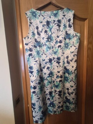 Vestido floral LAMBDA MODA talla 46