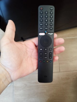 Televisión Xiaomi Negra.