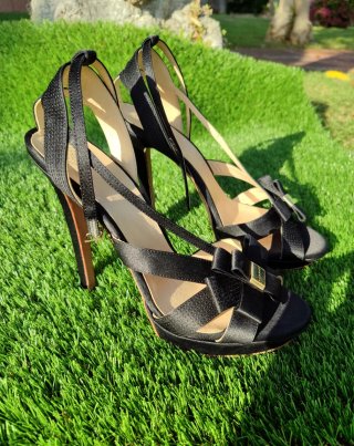 Sandalias Versace Tacón Negro